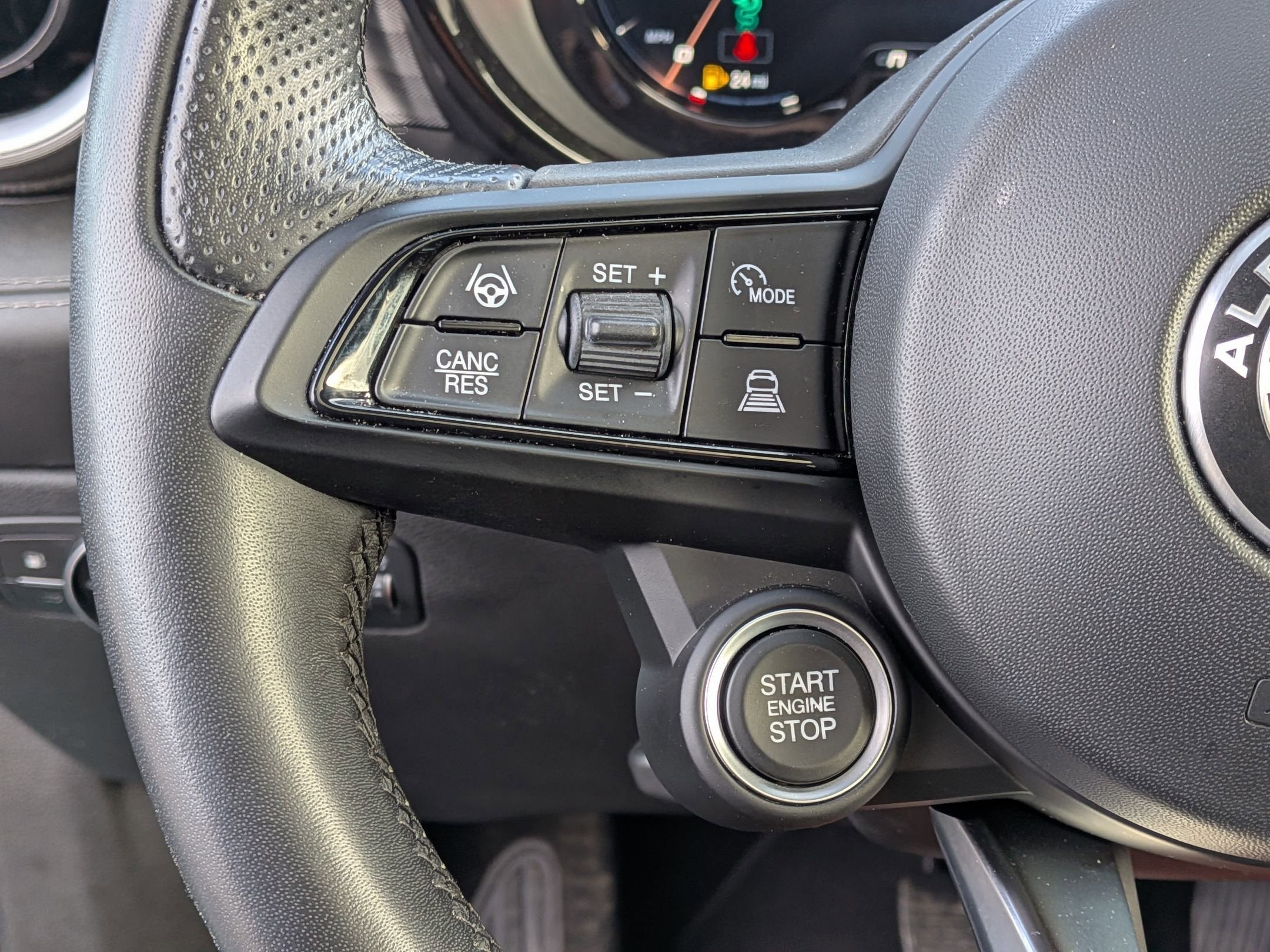 2024 Alfa Romeo Tonale Ti