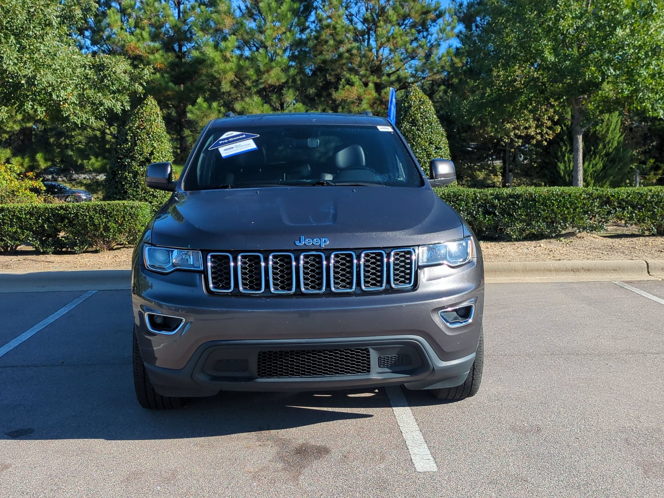 2020 Jeep Grand Cherokee Laredo E