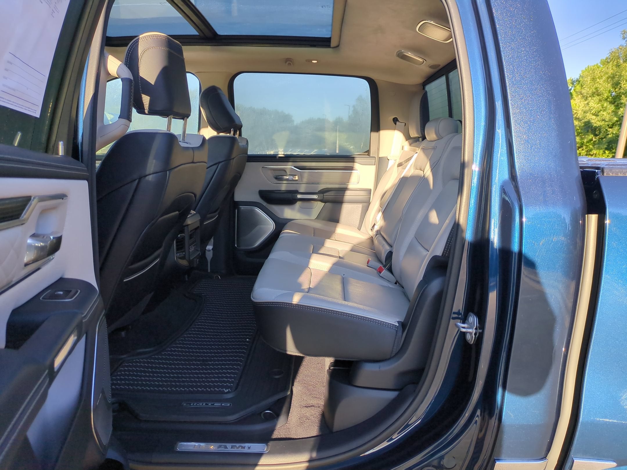 2022 RAM 1500 Limited