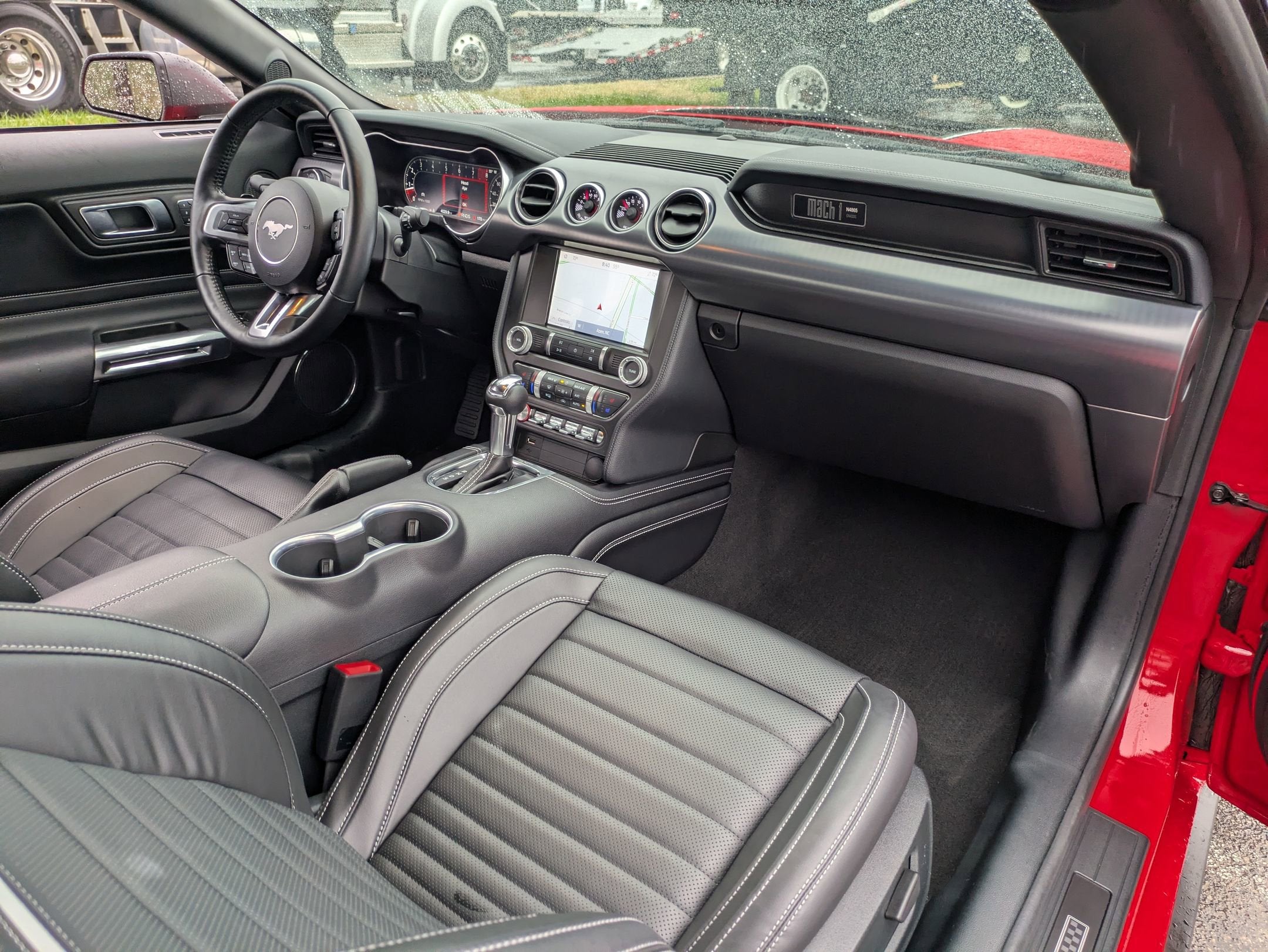 2022 Ford Mustang Mach 1