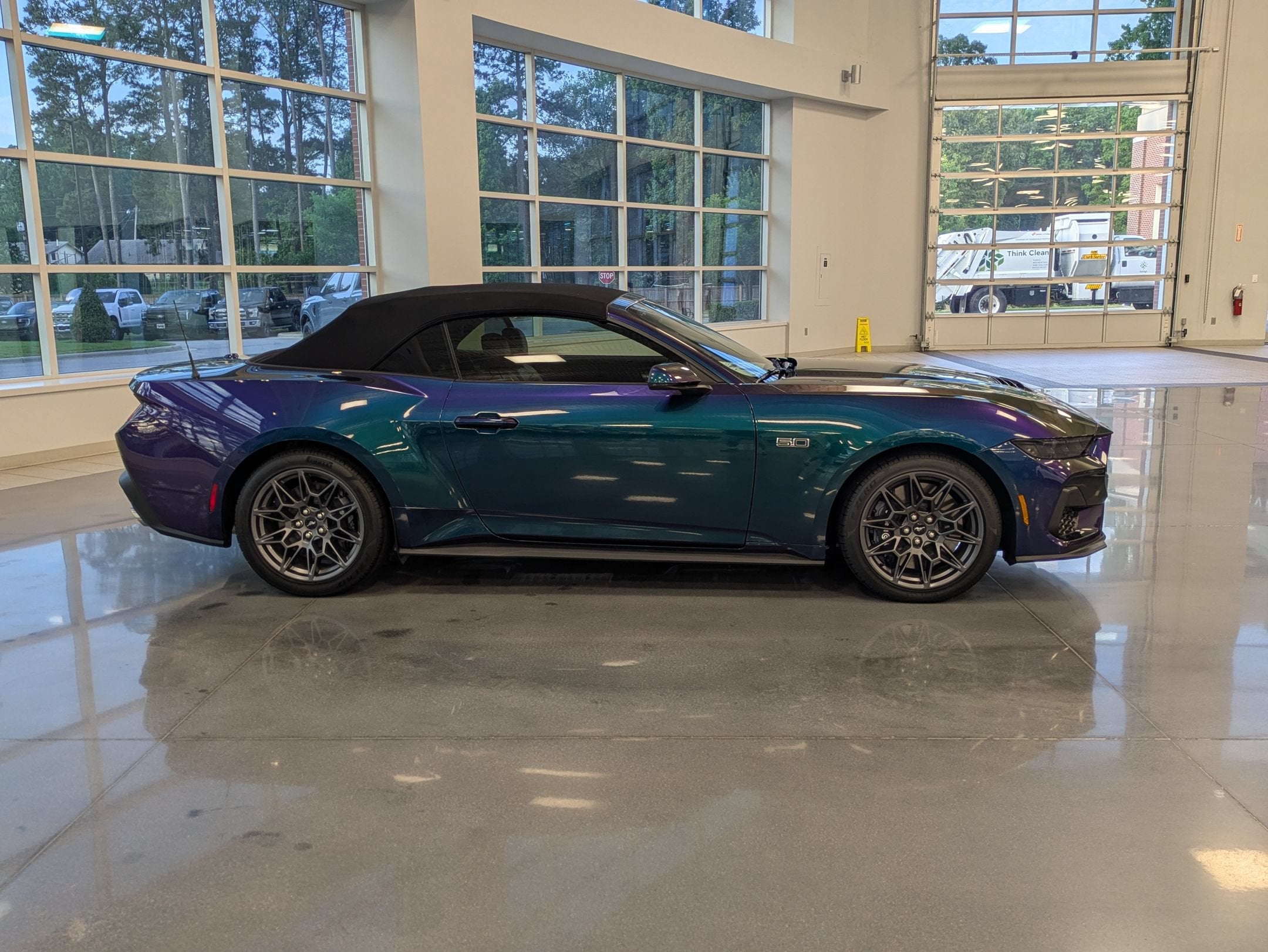 2025 Ford Mustang GT Premium