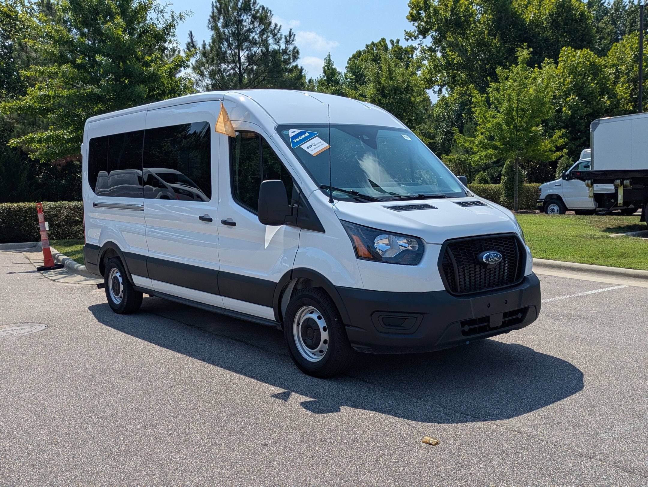 2025 Ford Transit Passenger Wagon XL