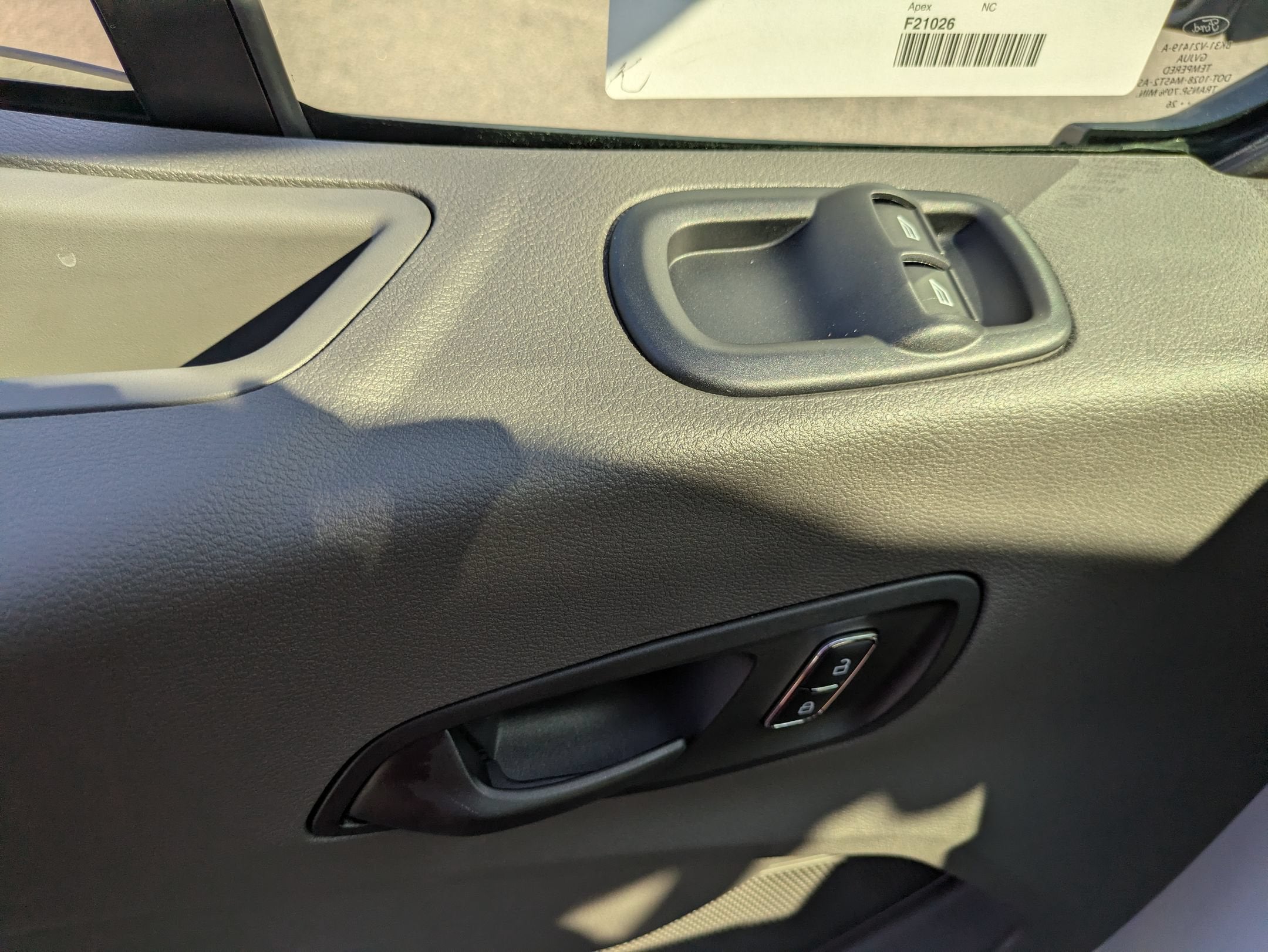 2026 Ford Transit Passenger Wagon XL