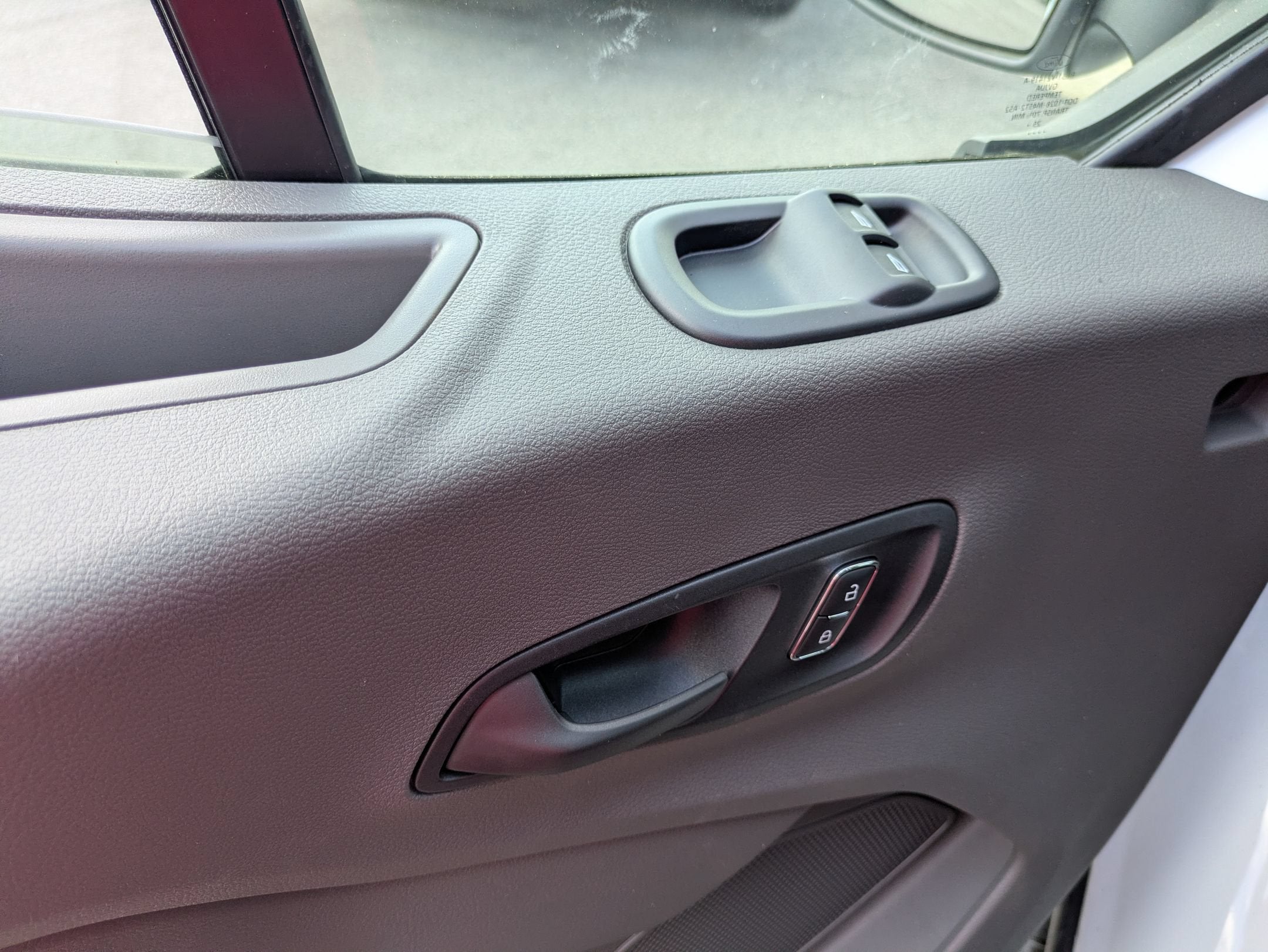 2026 Ford Transit Passenger Wagon XL