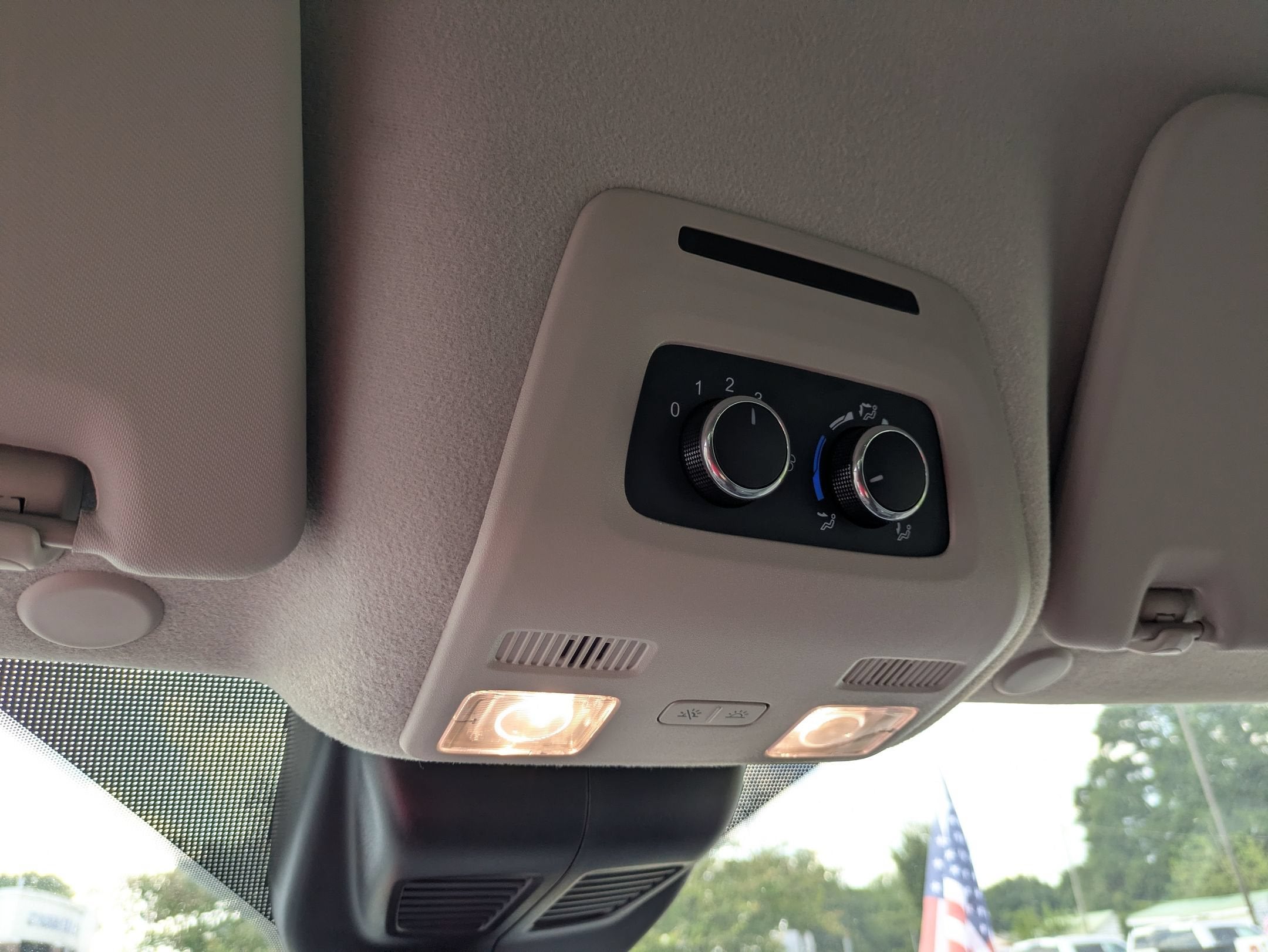 2026 Ford Transit Passenger Wagon XL
