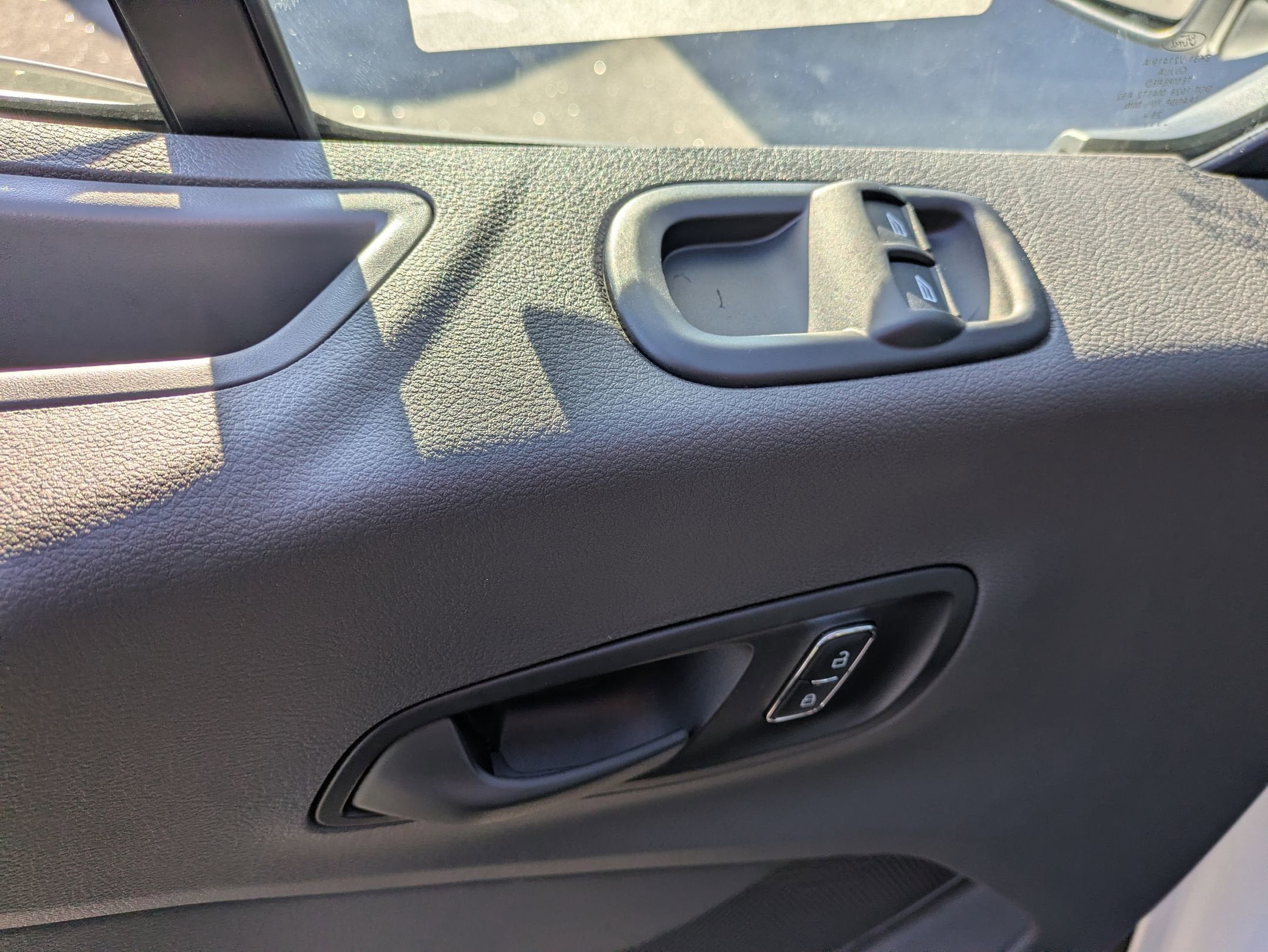 2026 Ford Transit Passenger Wagon XL