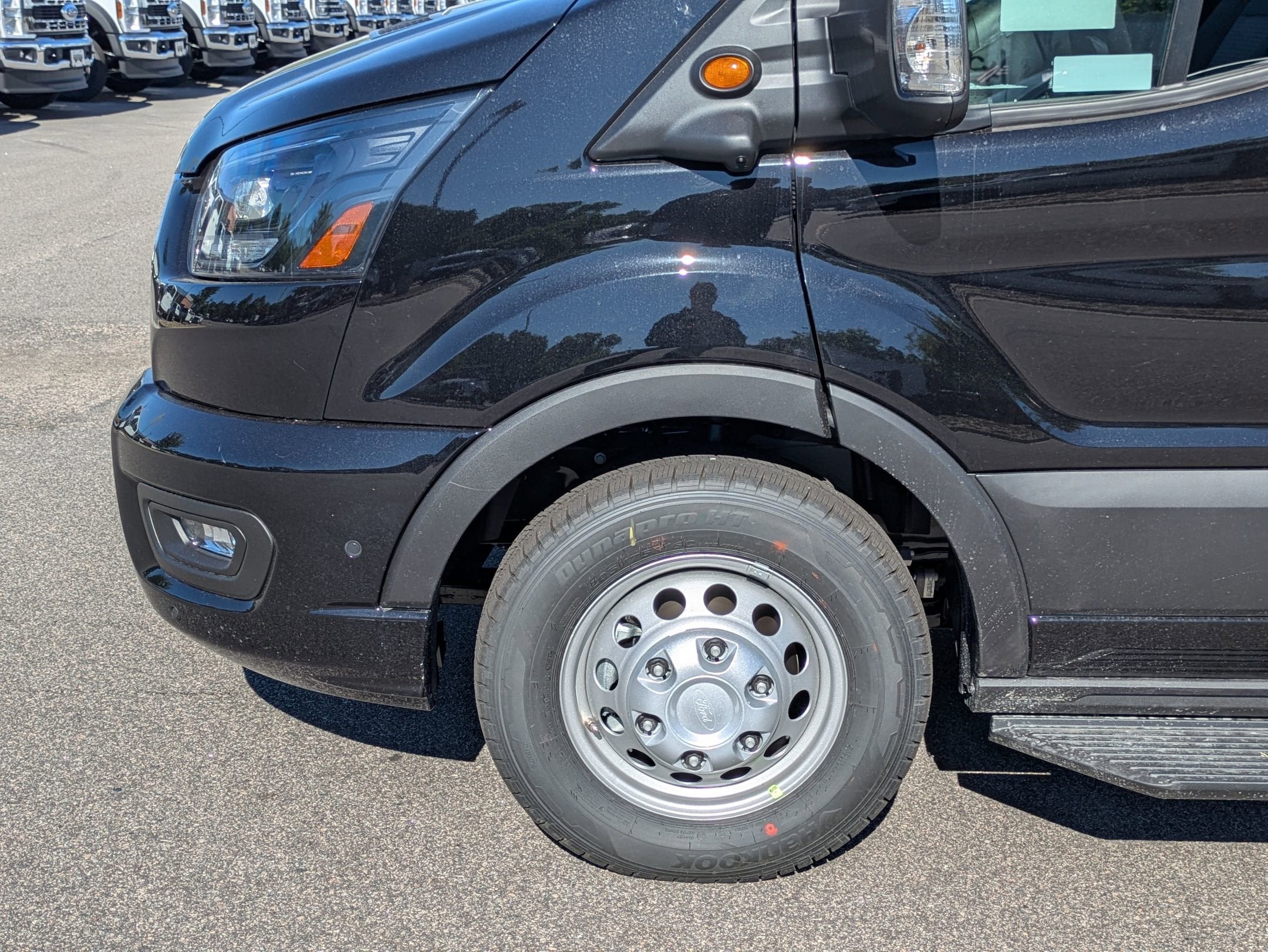 2026 Ford Transit Passenger Wagon XL
