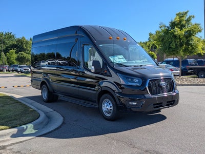 2026 Ford Transit Passenger Wagon XL