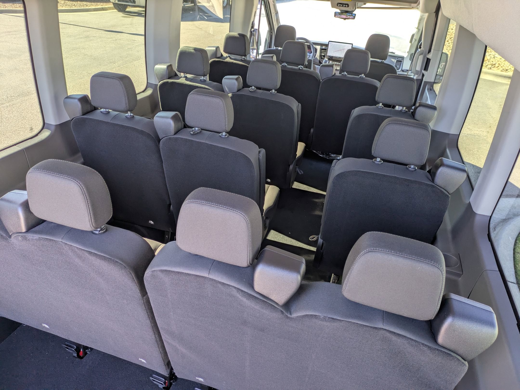 2026 Ford Transit Passenger Wagon XL