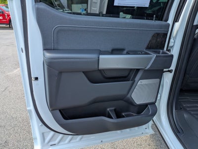 2025 Ford Super Duty F-450 DRW LARIAT