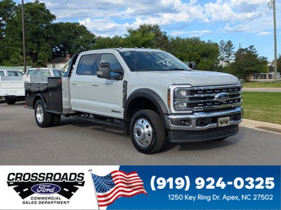 2026 Ford Super Duty F-450 DRW LARIAT