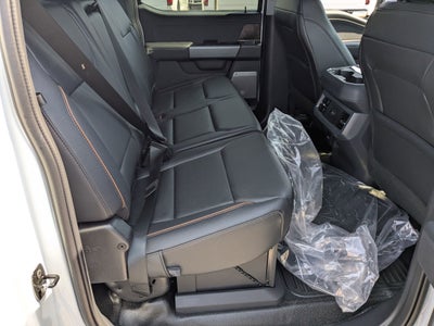 2026 Ford Super Duty F-450 DRW LARIAT