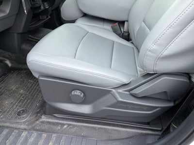 2026 Ford Super Duty F-550 DRW XL