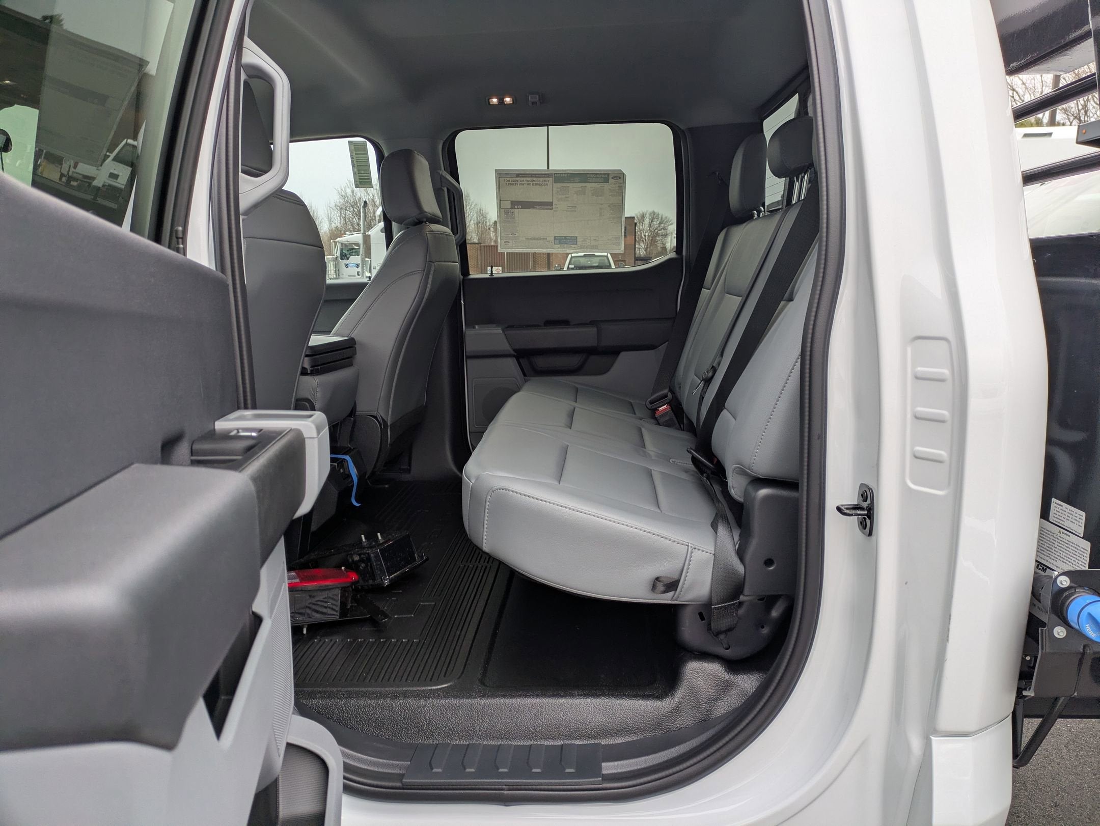 2026 Ford Super Duty F-550 DRW XL