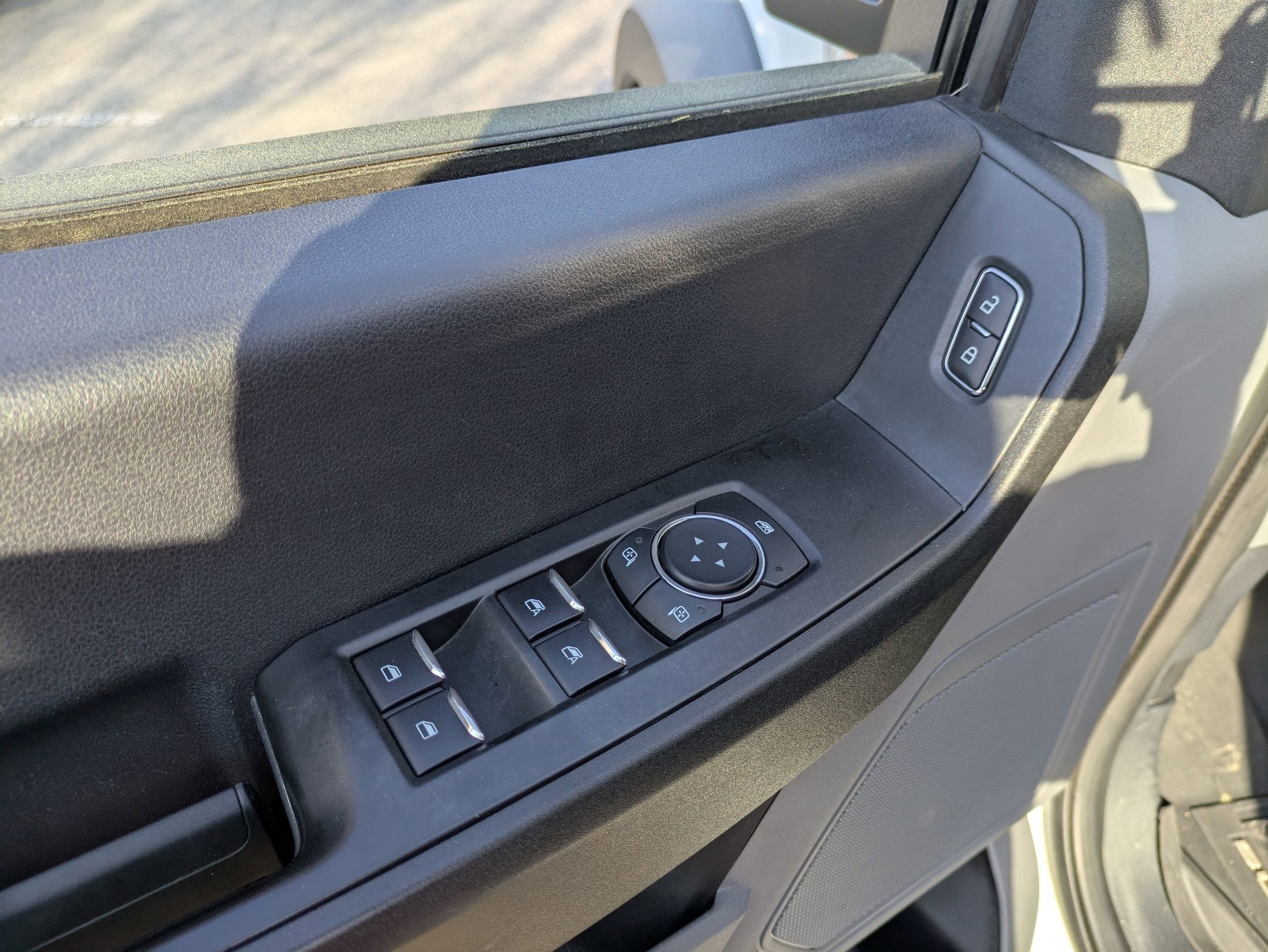 2024 Ford Super Duty F-550 DRW XL