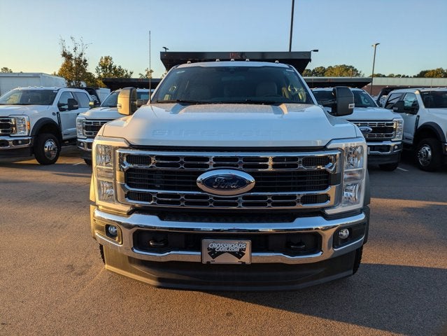 2025 Ford Super Duty F-550 DRW XL