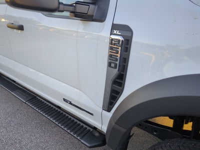 2026 Ford Super Duty F-550 DRW XL
