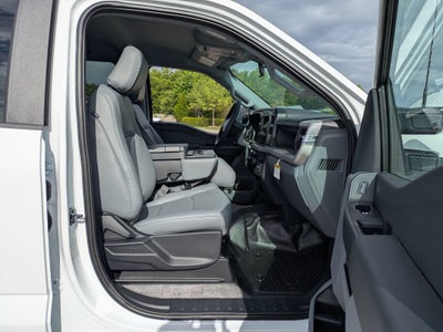 2026 Ford Super Duty F-550 DRW XL