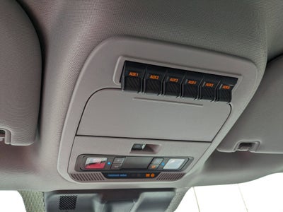 2025 Ford Super Duty F-550 DRW XL