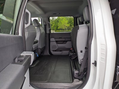 2025 Ford Super Duty F-550 DRW XL