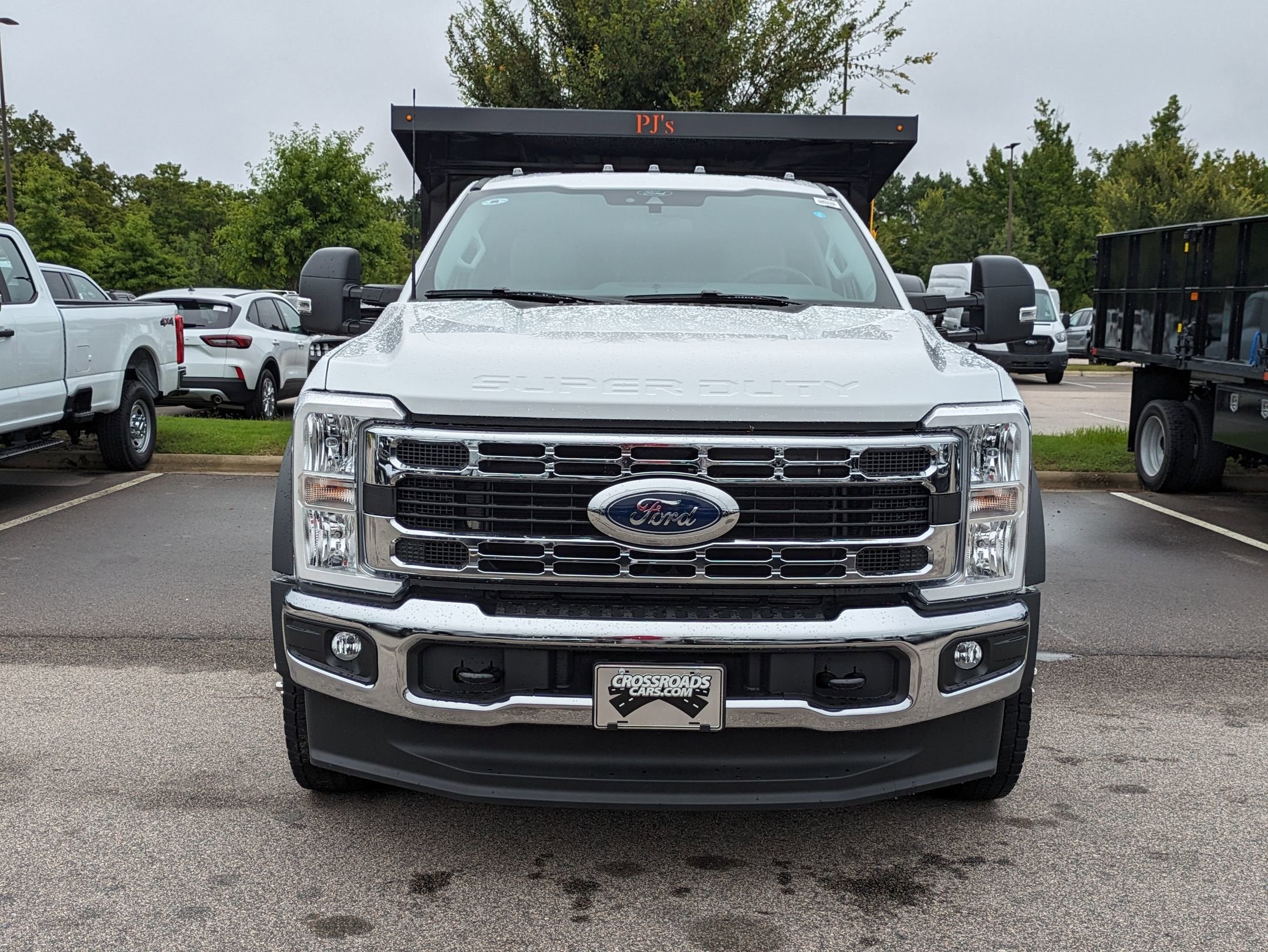 2025 Ford Super Duty F-550 DRW XL