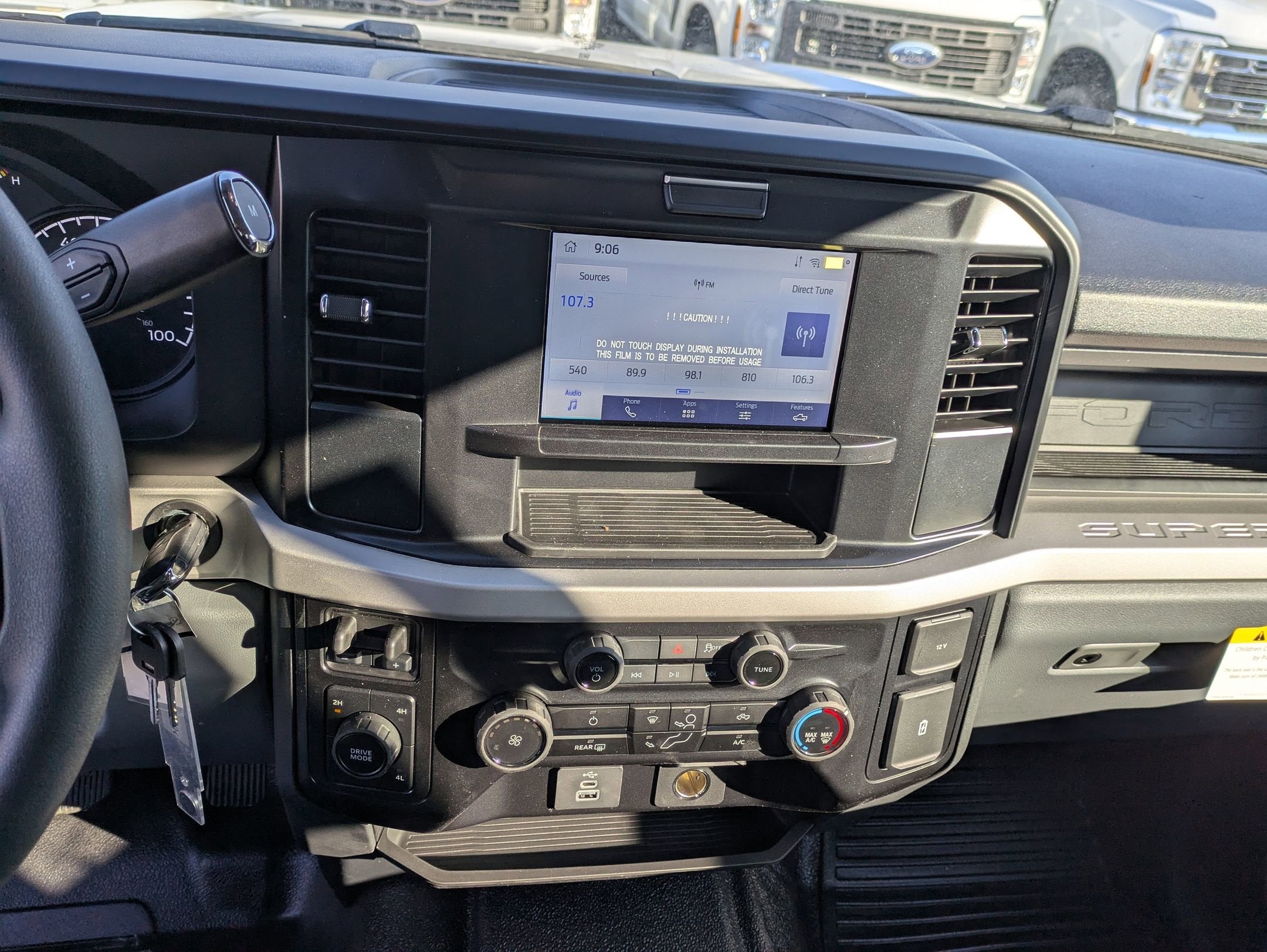 2026 Ford Super Duty F-350 DRW XL