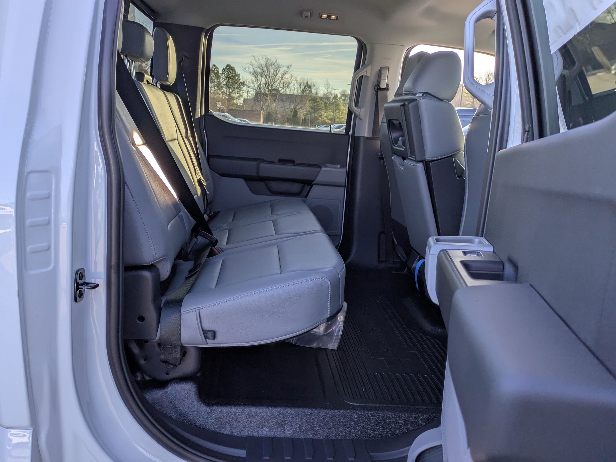 2026 Ford Super Duty F-350 DRW XL