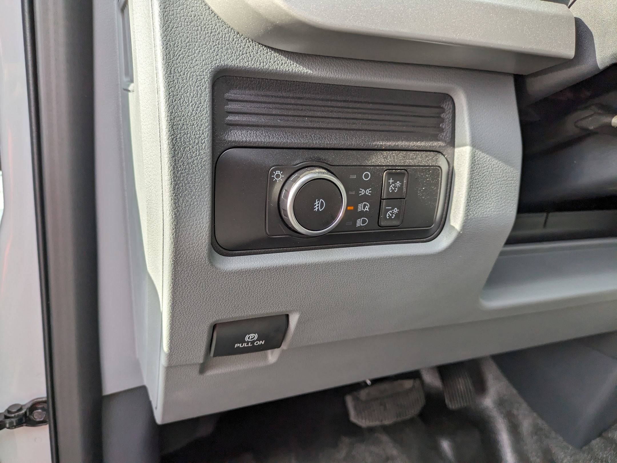 2025 Ford Super Duty F-350 DRW XL