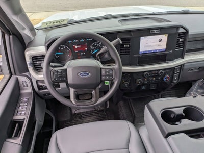 2026 Ford Super Duty F-350 DRW XL
