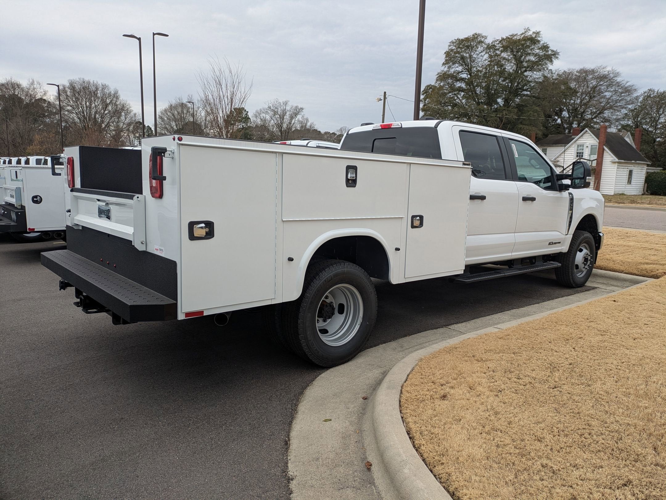 2026 Ford Super Duty F-350 DRW XL