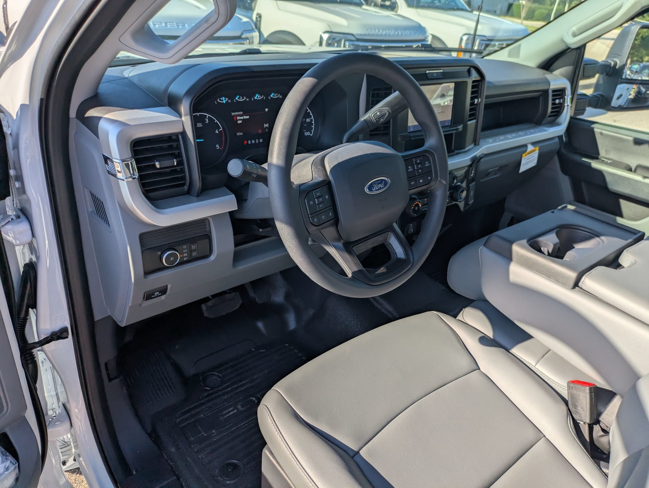 2026 Ford Super Duty F-350 DRW XL