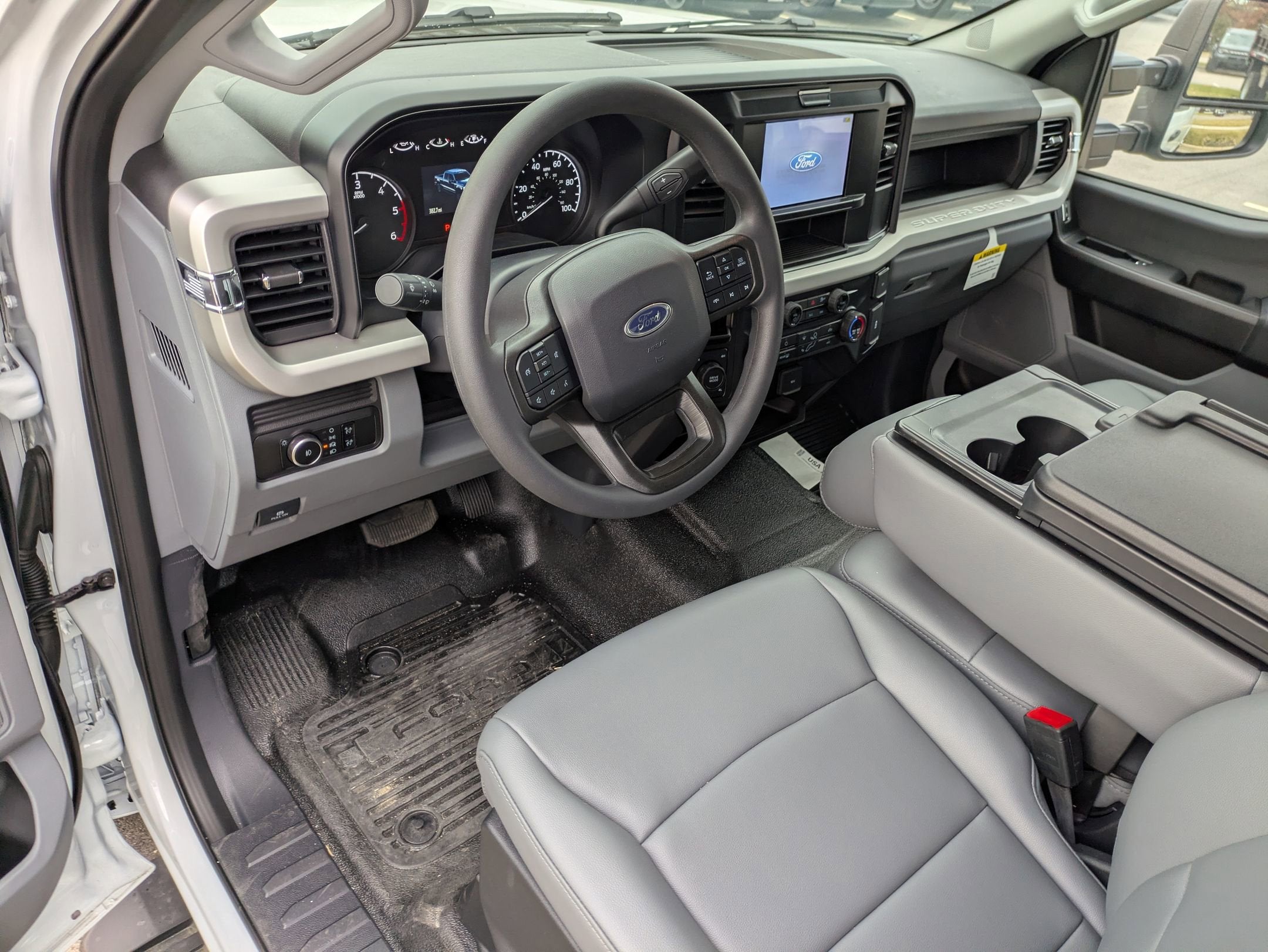 2025 Ford Super Duty F-350 SRW XL