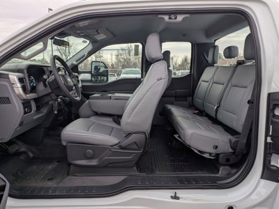 2025 Ford Super Duty F-350 DRW XL