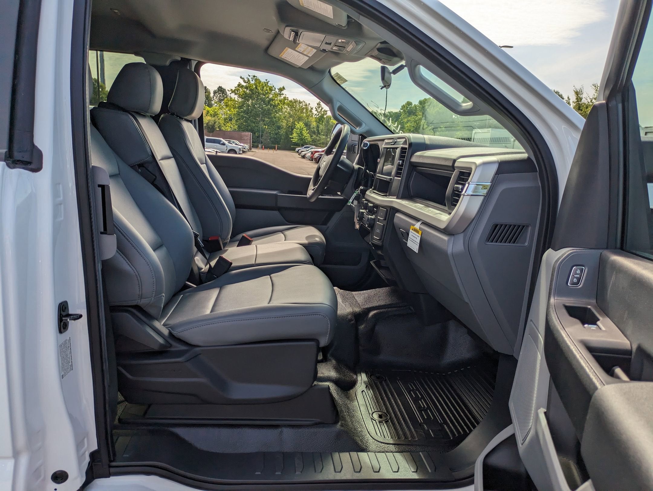 2025 Ford Super Duty F-350 DRW XL