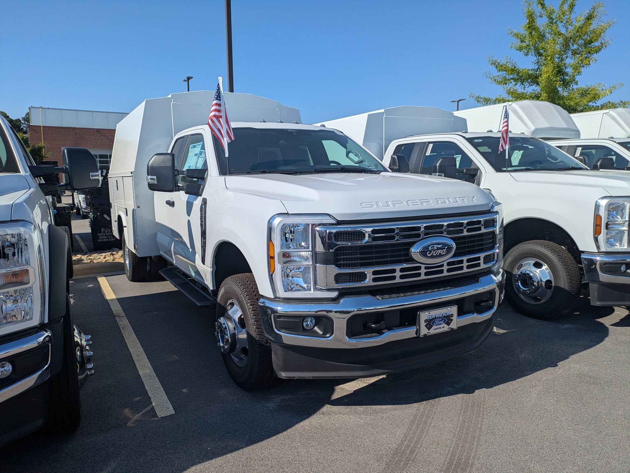 2026 Ford Super Duty F-350 DRW XL