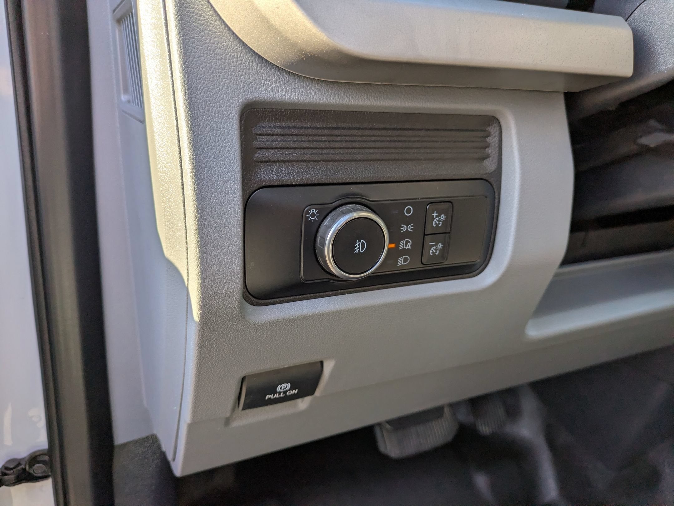 2024 Ford Super Duty F-450 DRW XL