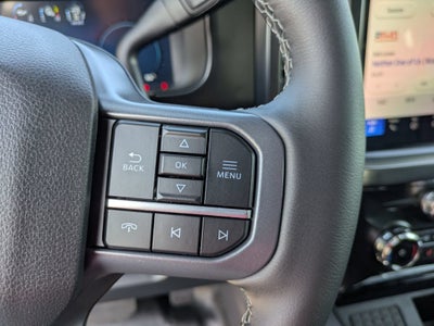 2026 Ford Super Duty F-450 DRW LARIAT