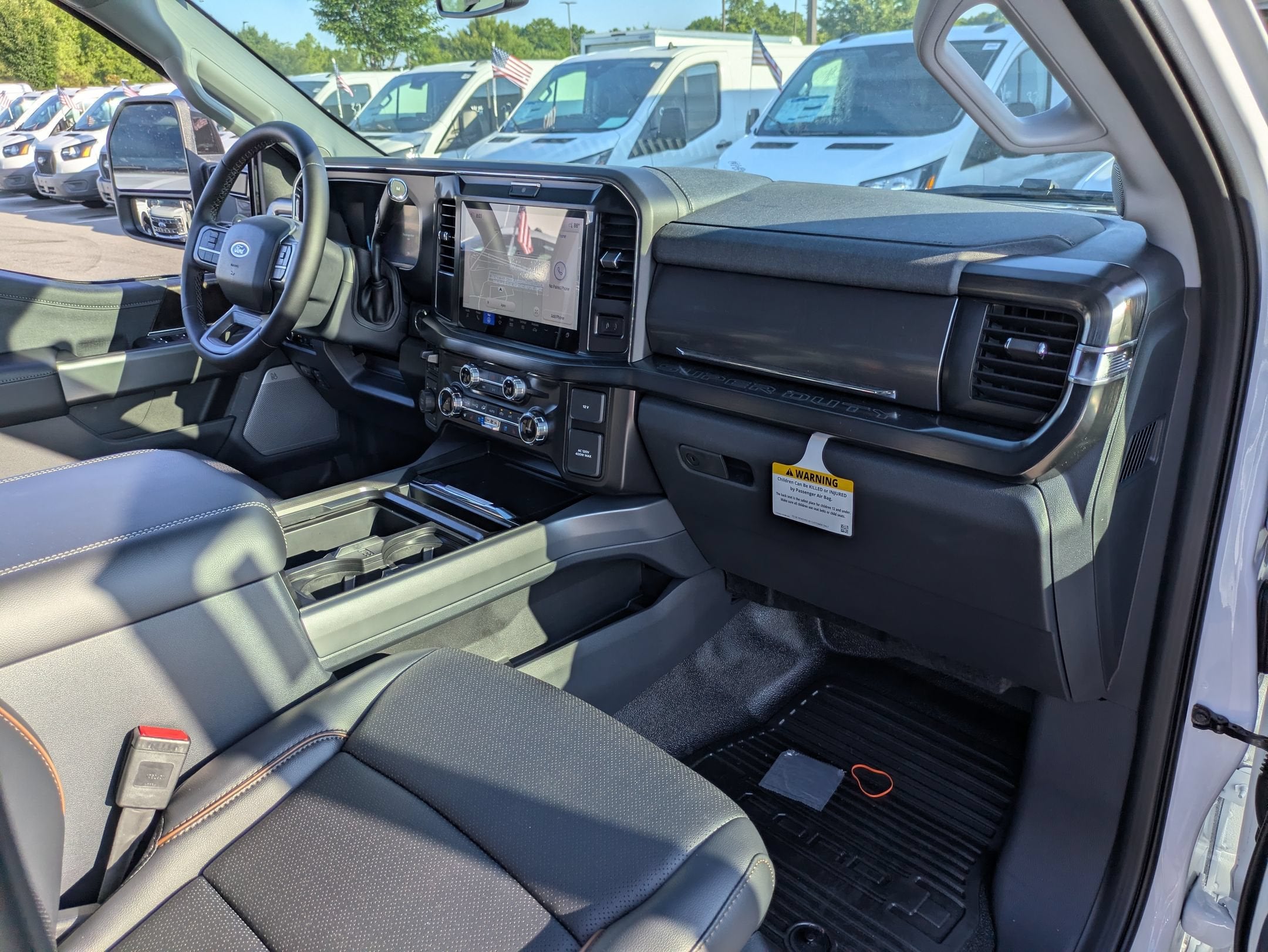 2026 Ford Super Duty F-450 DRW LARIAT