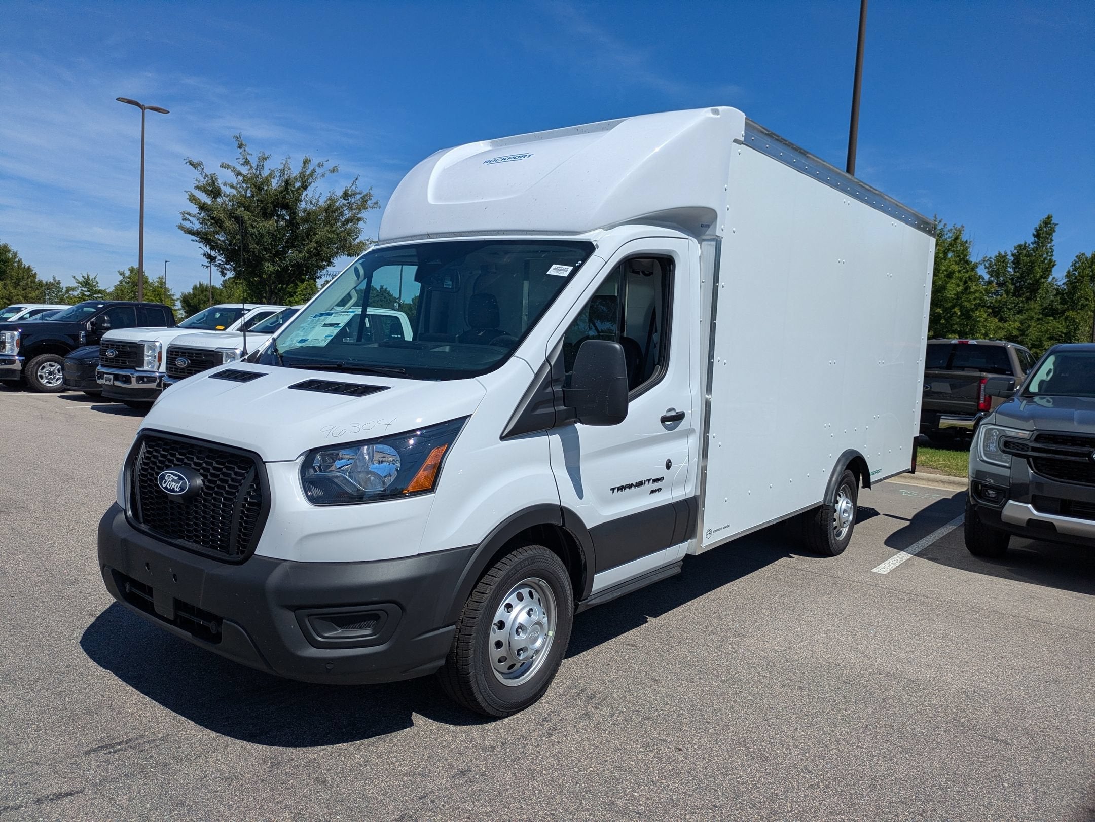 2026 Ford Transit Cutaway Base