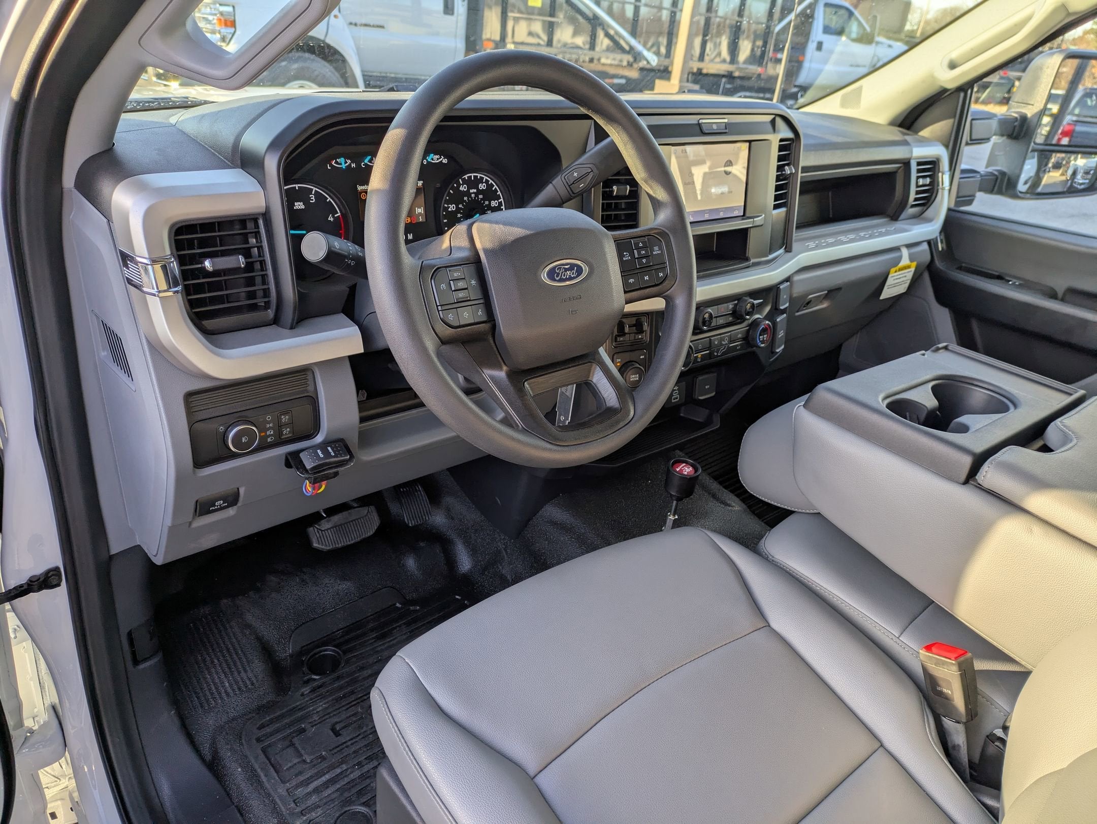2026 Ford Super Duty F-550 DRW XL
