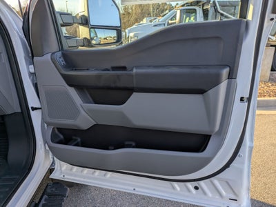 2026 Ford Super Duty F-550 DRW XL