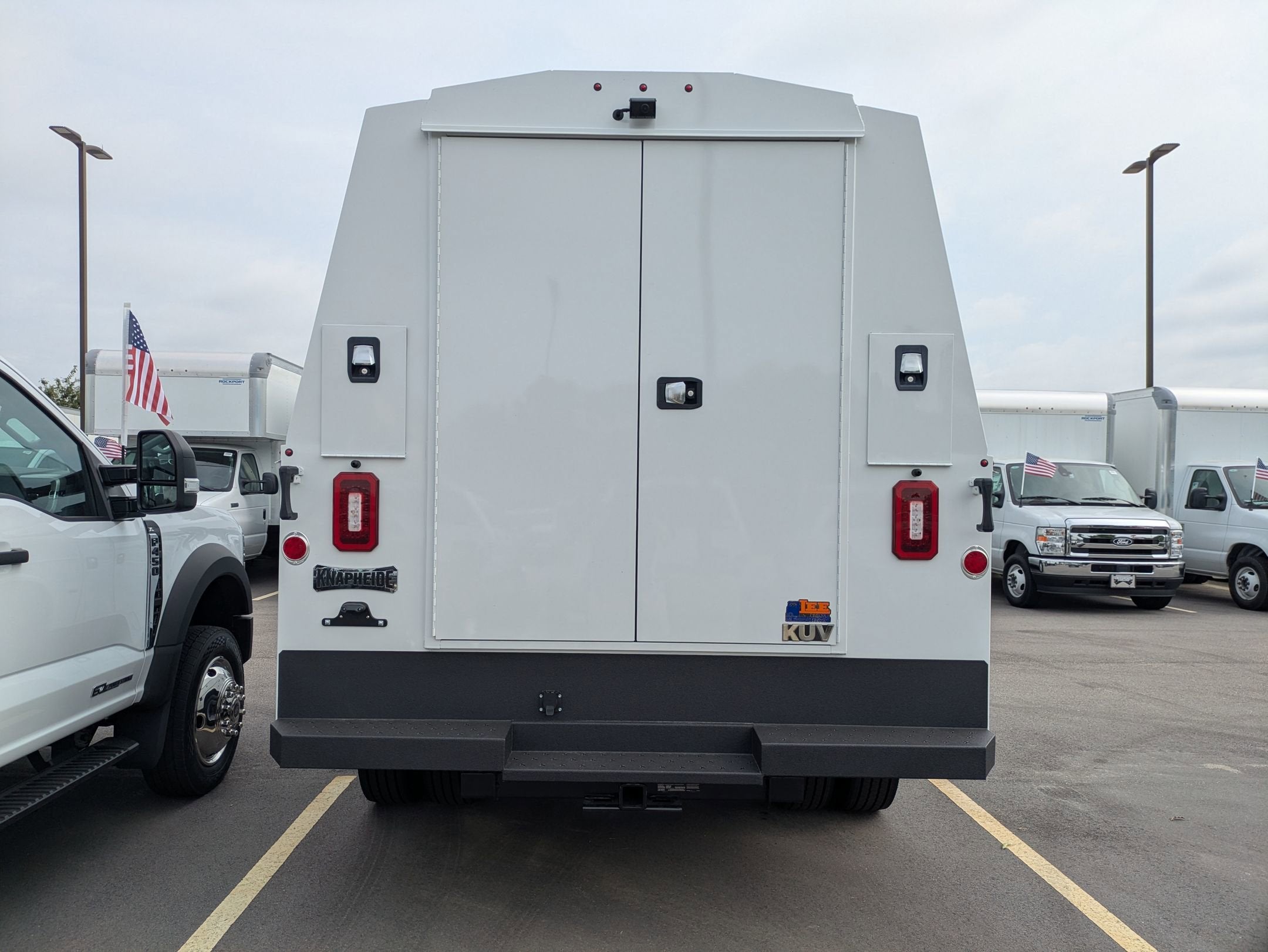 2026 Ford Super Duty F-600 DRW XL