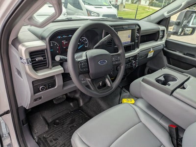 2026 Ford Super Duty F-350 DRW XL