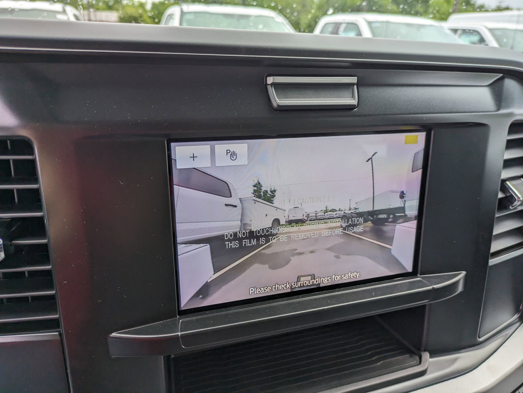 2025 Ford Super Duty F-550 DRW XL