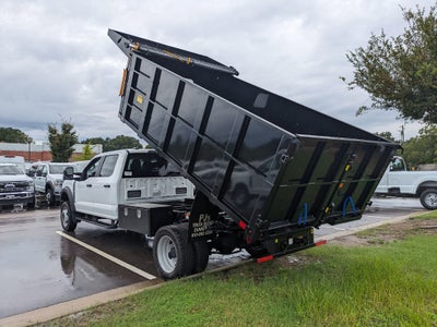 2025 Ford Super Duty F-550 DRW XL
