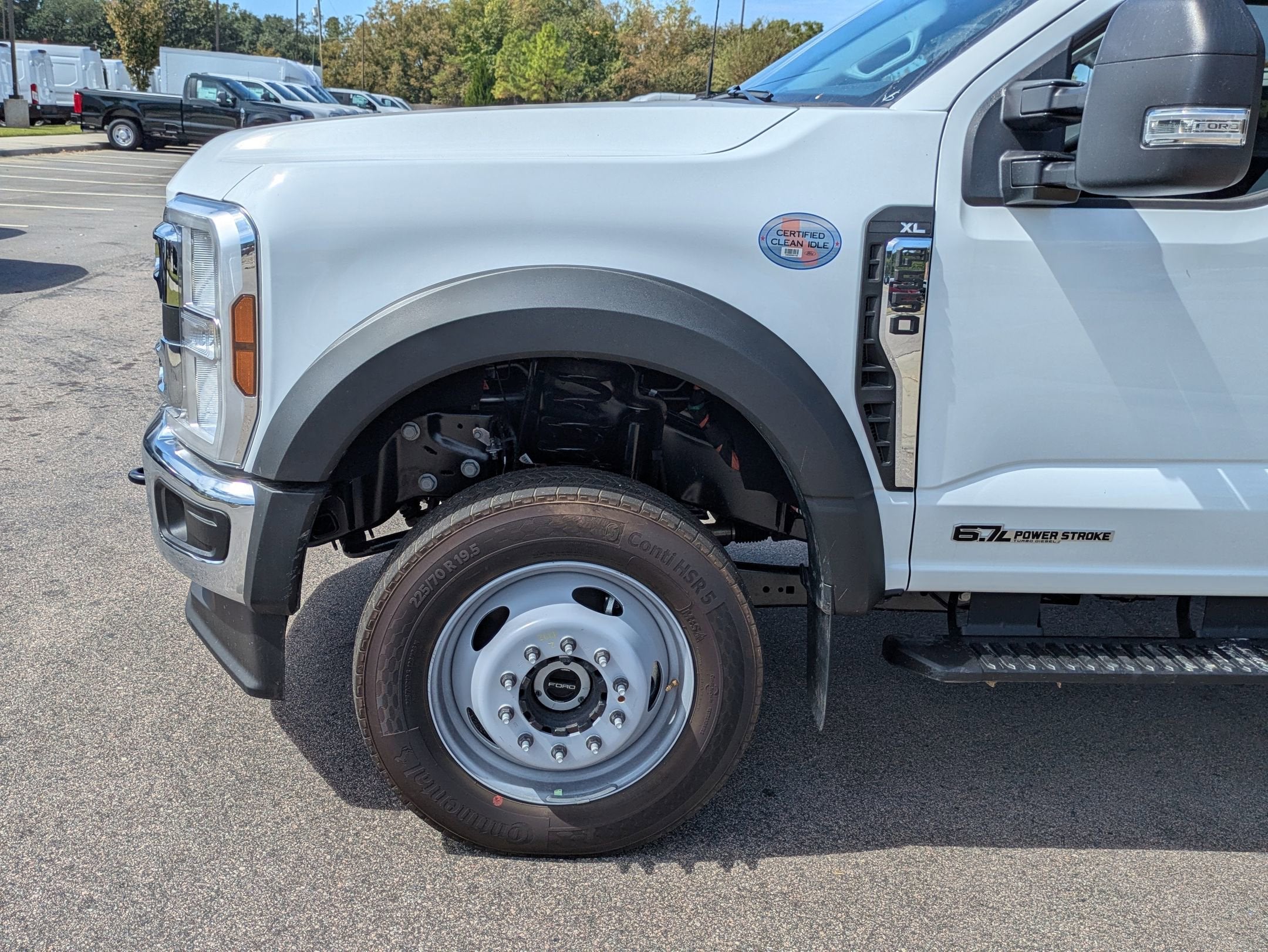 2025 Ford Super Duty F-550 DRW XL