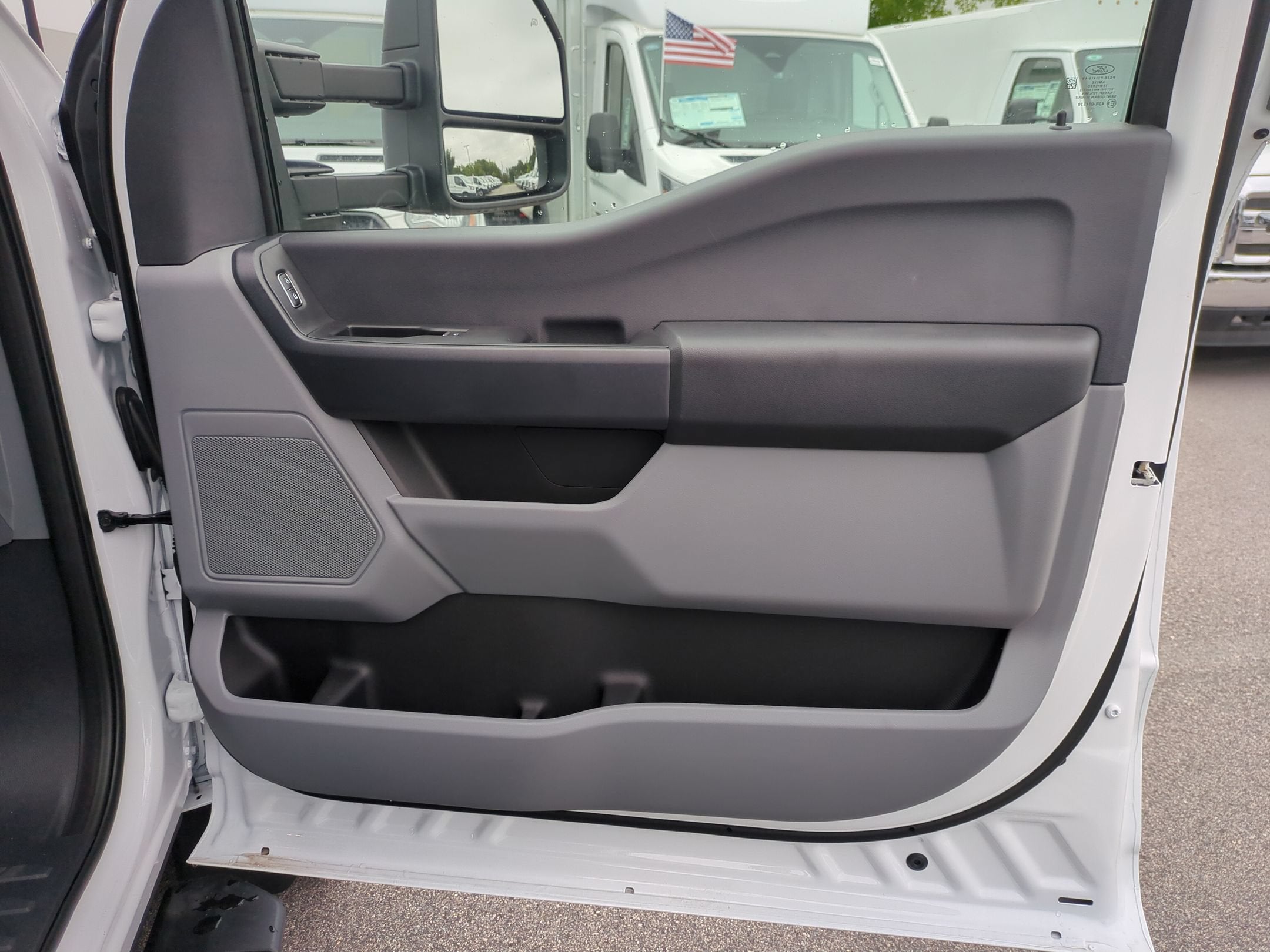 2026 Ford Super Duty F-550 DRW XL
