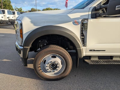 2026 Ford Super Duty F-550 DRW XL