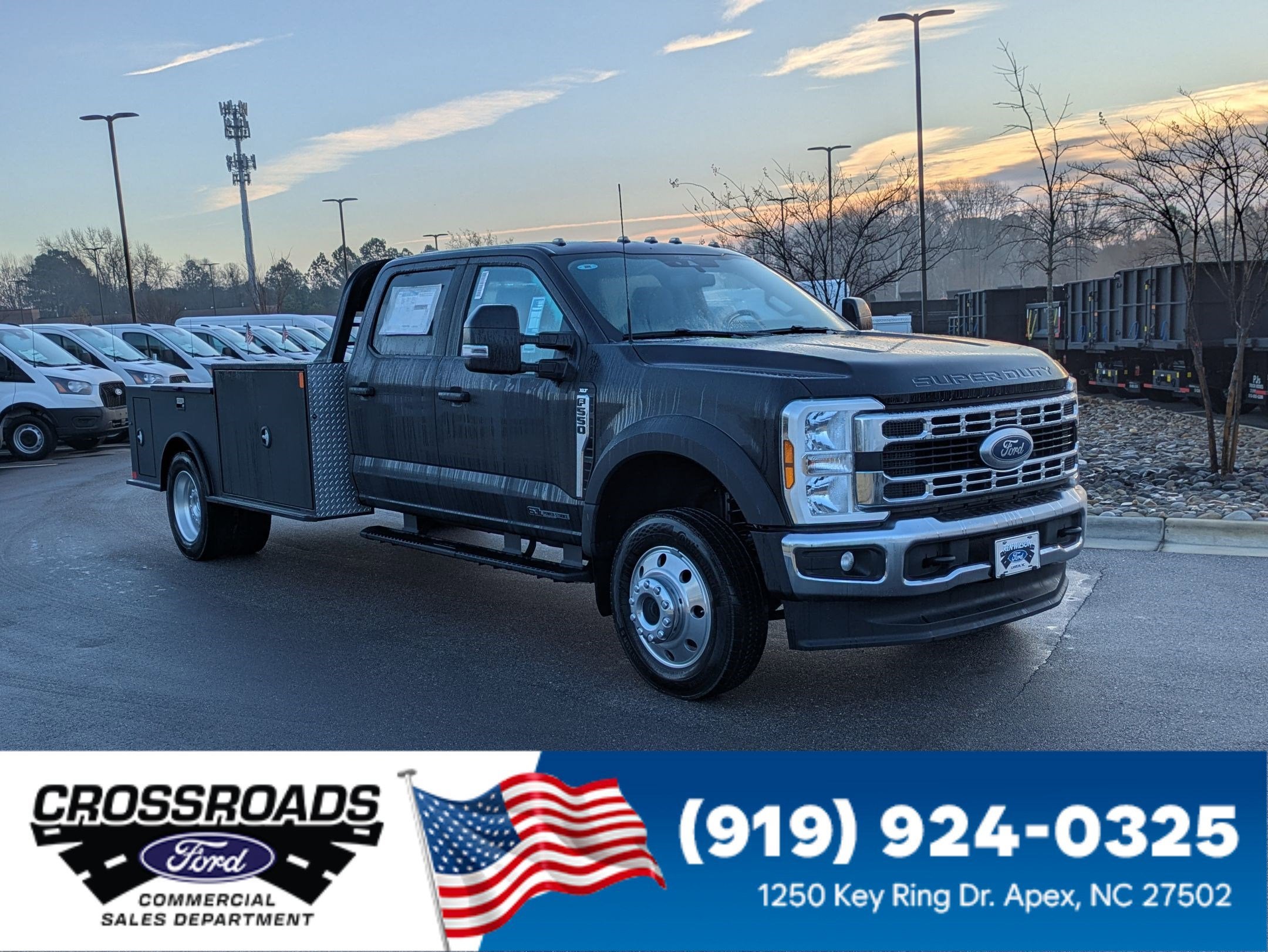 2025 Ford Super Duty F-550 DRW XL