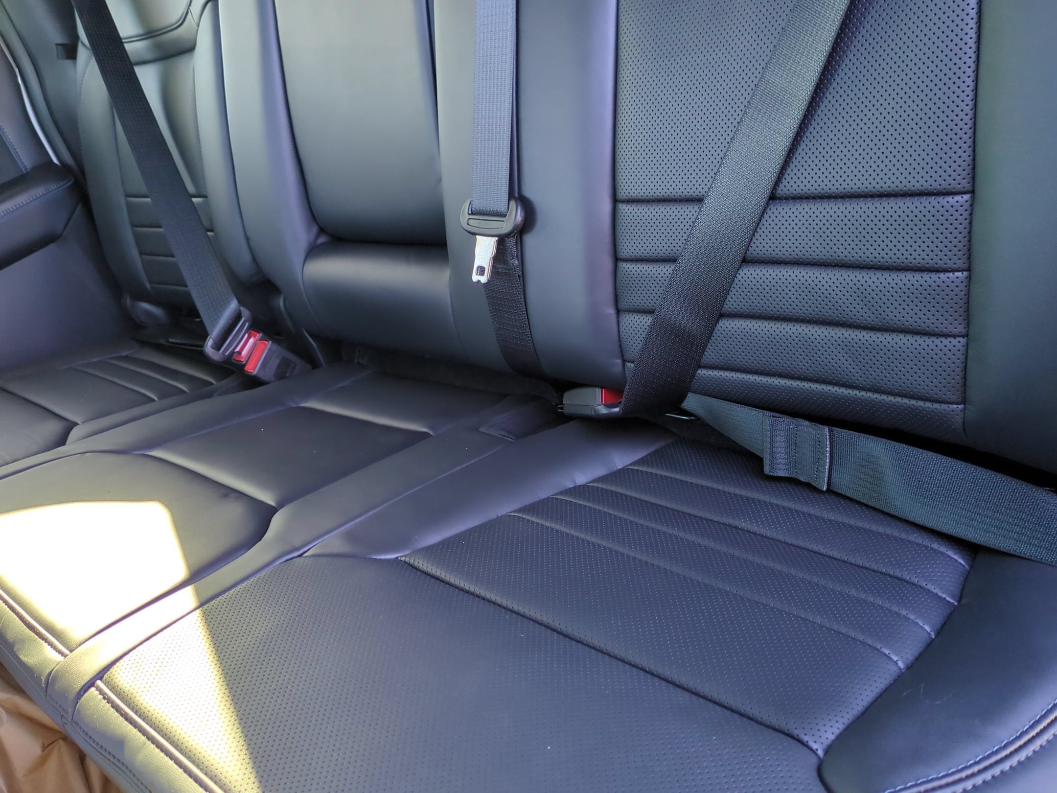 2027 Ford Super Duty F-550 DRW Platinum